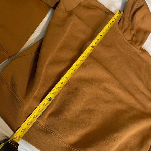 Carhartt Men's brown Hoodie with Black Logo - Picture 7 of 7